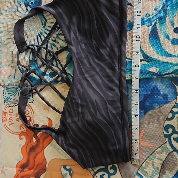 Lululemon Free to Be Bra Wild Thing Camo Deep Coal Size 14 - Picture 9 of 14